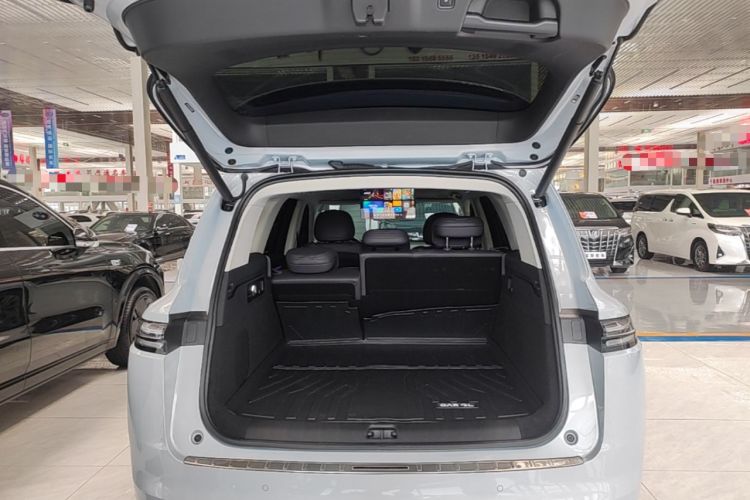 Used Leapmotor C16 2026 Extended-Range 280 LiDAR Zhizun Edition 5 Seats Trunk