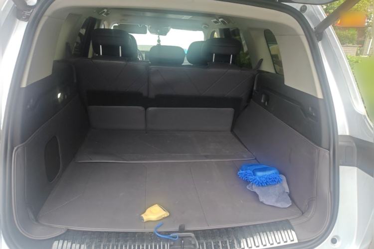 Used Leapmotor C16 2026 Pure Electric 630 LiDAR Zhizun Edition 5 Seats Trunk