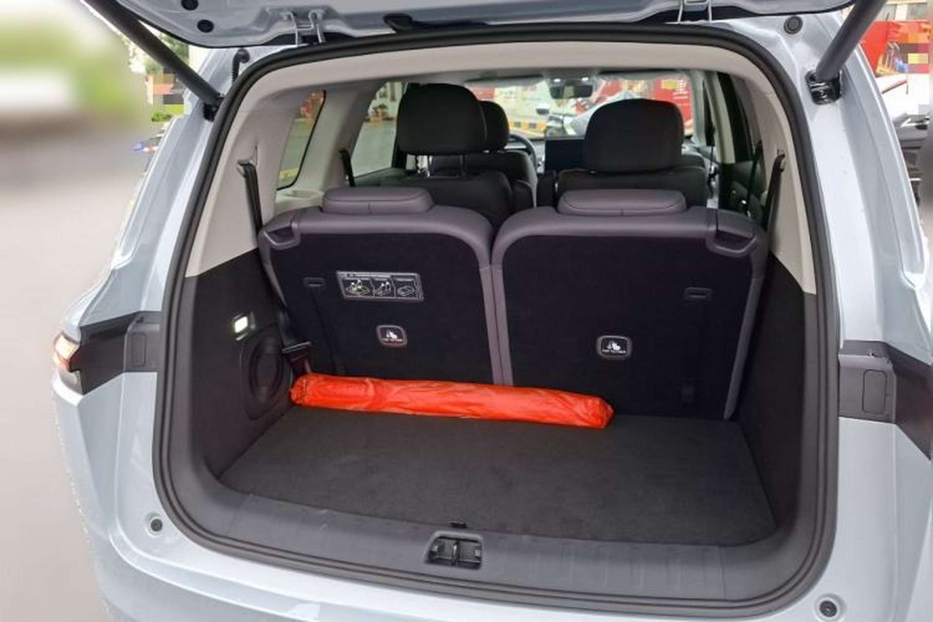 Used Leapmotor C16 2026 All-Electric 630 LiDAR Version 6-Seater Trunk