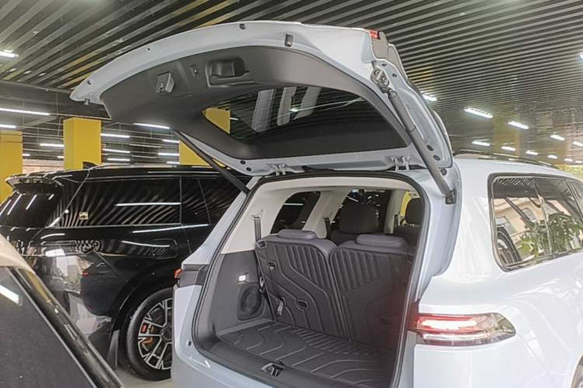 Used Leapmotor C16 2026 All-Electric 630 LiDAR Version 6-Seater Trunk