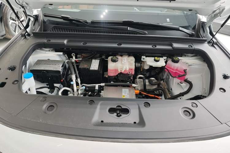 Used Leapmotor C16 2026 All-Electric 630 LiDAR Zhizun Edition 6 Seats Engine Bay