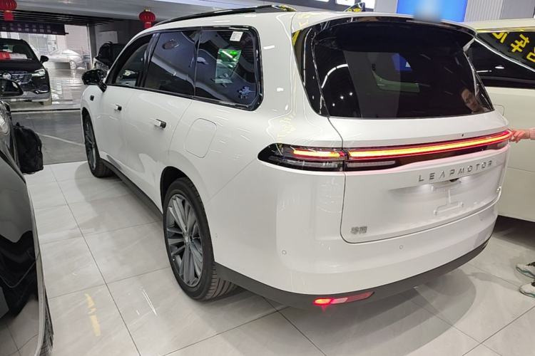 Used Leapmotor C16 2026 Extended-Range 280 LiDAR Version 6 Seats Exterior 2