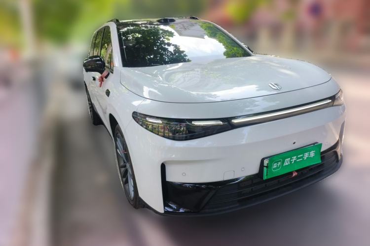 Used Leapmotor C16 2026 Extended-Range 280 LiDAR Zhizun Edition 6 Seats Front Right 45 Deg