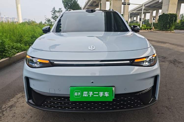 Used Leapmotor C16 2026 All-Electric 630 LiDAR Zhizun Edition 6 Seats Front