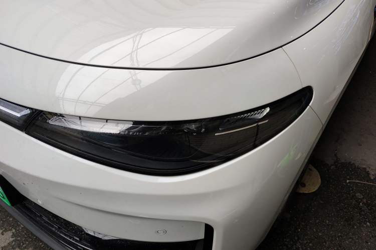 Used Leapmotor C16 2026 All-Electric 630 LiDAR Zhizun Edition 6 Seats Left Front Headlight