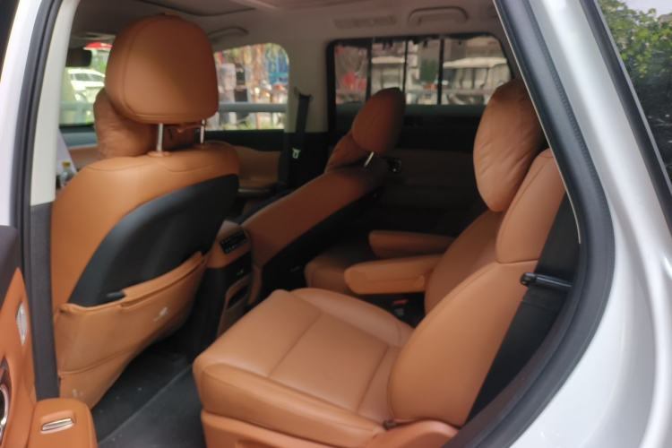 Used Leapmotor C16 2026 Extended-Range 280 LiDAR Zhizun Edition 6 Seats Left Rear Seat