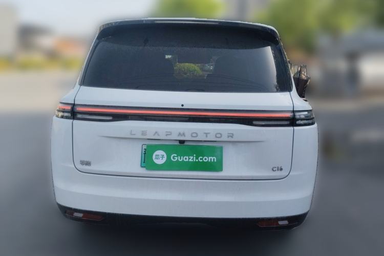 Used Leapmotor C16 2026 All-Electric 630 LiDAR Zhizun Edition 6 Seats Rear