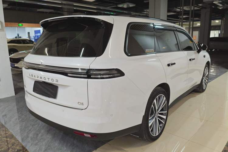 Used Leapmotor C16 2026 Pure Electric 630 LiDAR Zhizun Edition 5 Seats Rear Right 45 Deg