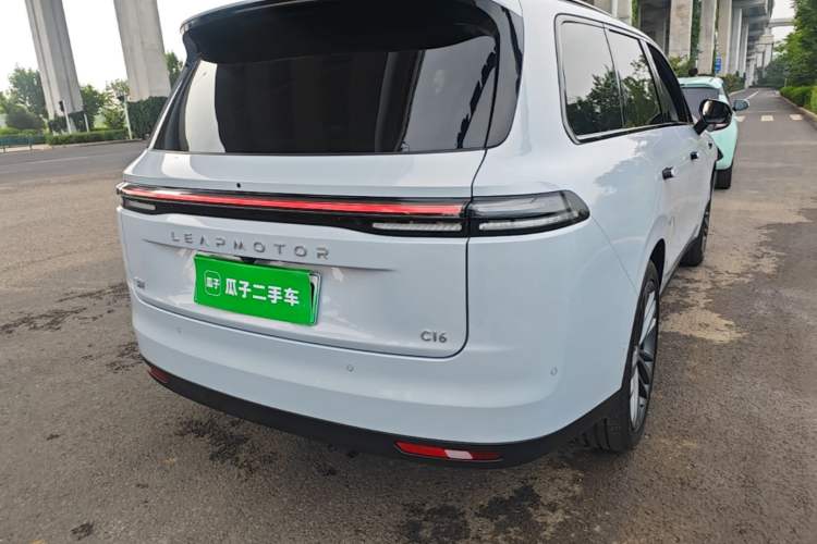 Used Leapmotor C16 2026 All-Electric 630 LiDAR Zhizun Edition 6 Seats Rear Right 45 Deg