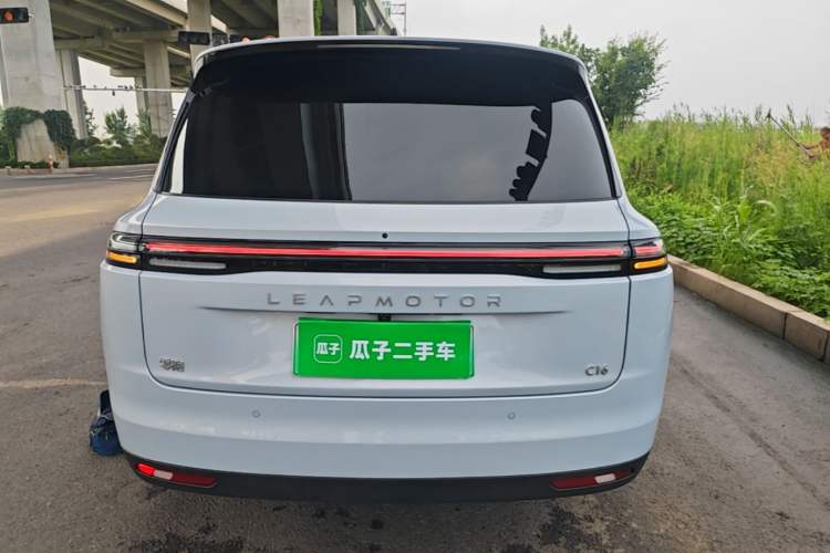 Used Leapmotor C16 2026 All-Electric 630 LiDAR Zhizun Edition 6 Seats Rear