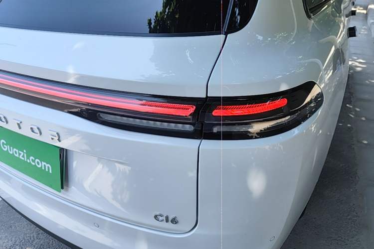 Used Leapmotor C16 2026 Extended-Range 280 LiDAR Version 6 Seats Right Rear Taillight