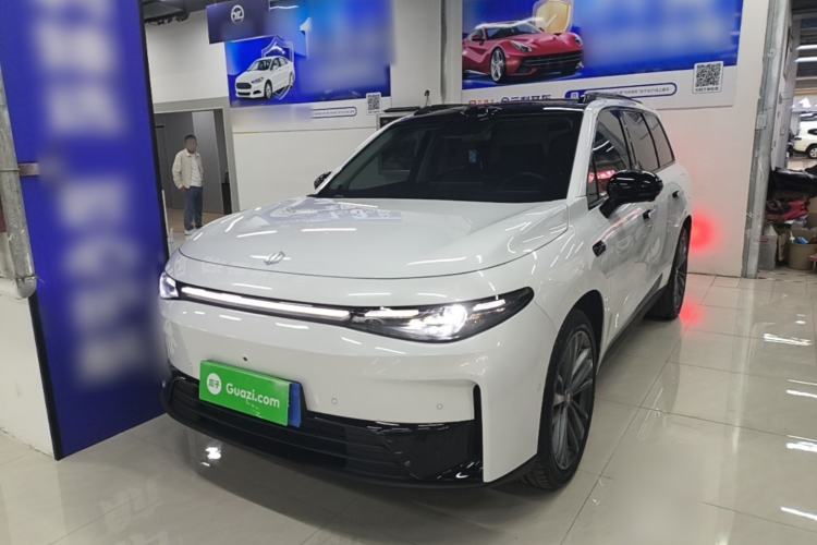 Leapmotor C16 2026 All-Electric 630 LiDAR Zhizun Edition 6 Seats