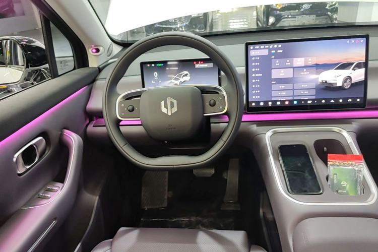 Used Leapmotor C16 2026 Extended-Range 280 LiDAR Version 6 Seats Steering Wheel