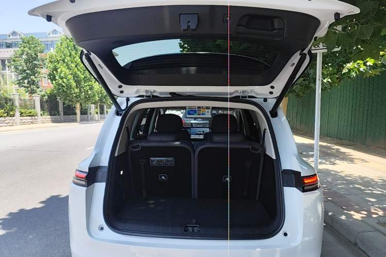 Used Leapmotor C16 2026 Extended-Range 280 LiDAR Version 6 Seats Trunk