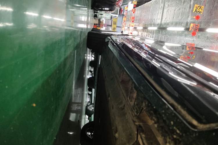 Used Leapmotor Lafa5 2026 Model 605 Pro Right Side Sill