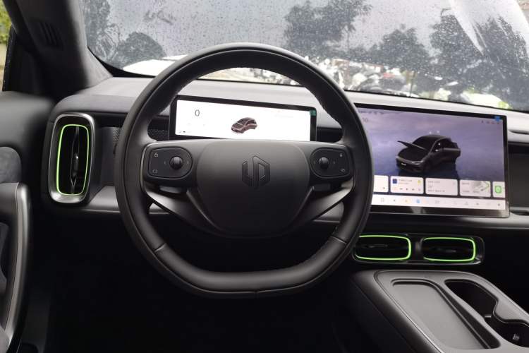 Used Leapmotor Lafa5 2026 Model 605 Max Steering Wheel