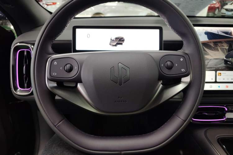 Used Leapmotor Lafa5 2026 Model 515 Pro Steering Wheel