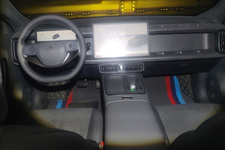 Used Leapmotor Lafa5 2026 Model 605 Max Center Console