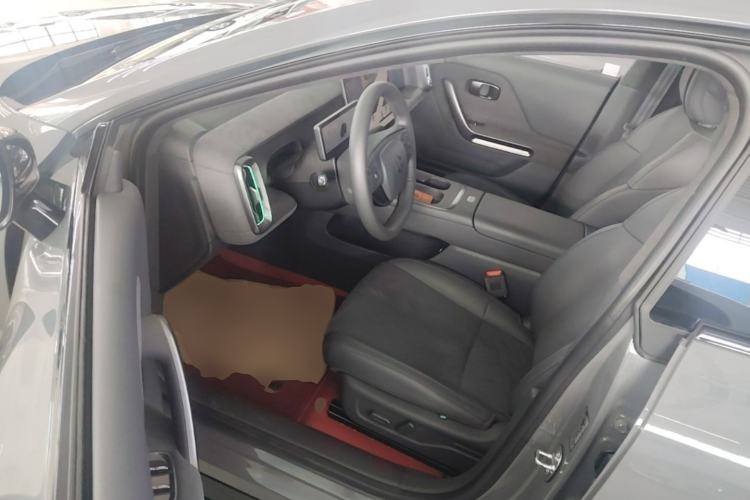 Used Leapmotor Lafa5 2026 Model 515 Max Driver Seat