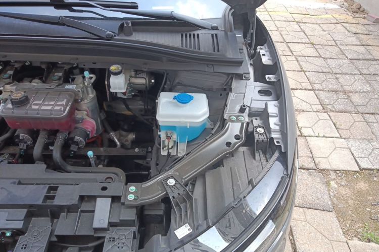 Used Leapmotor Lafa5 2026 Model 515 Pro Engine Bay Left