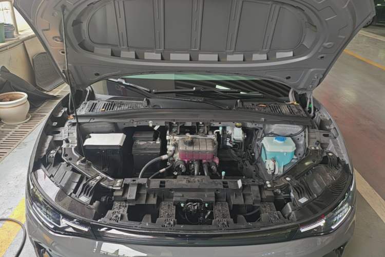 Used Leapmotor Lafa5 2026 Model 515 Max Engine Bay