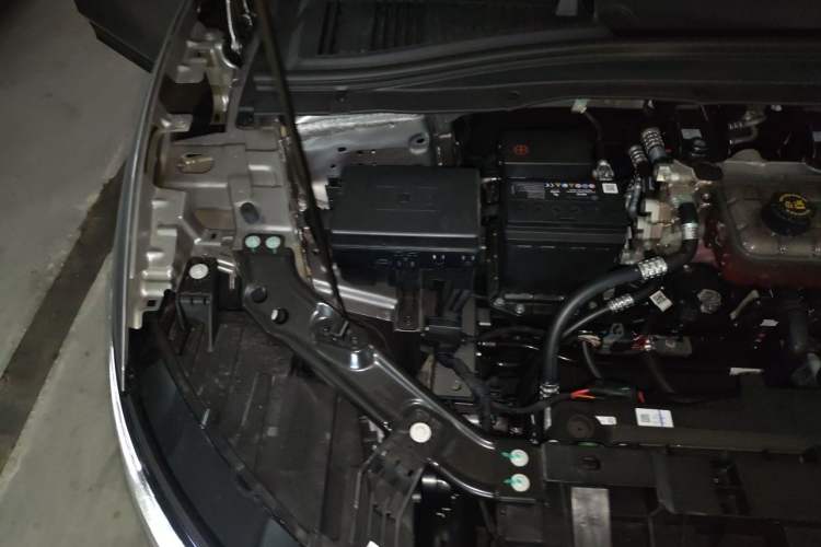 Used Leapmotor Lafa5 2026 600 Ultra Engine Bay Right