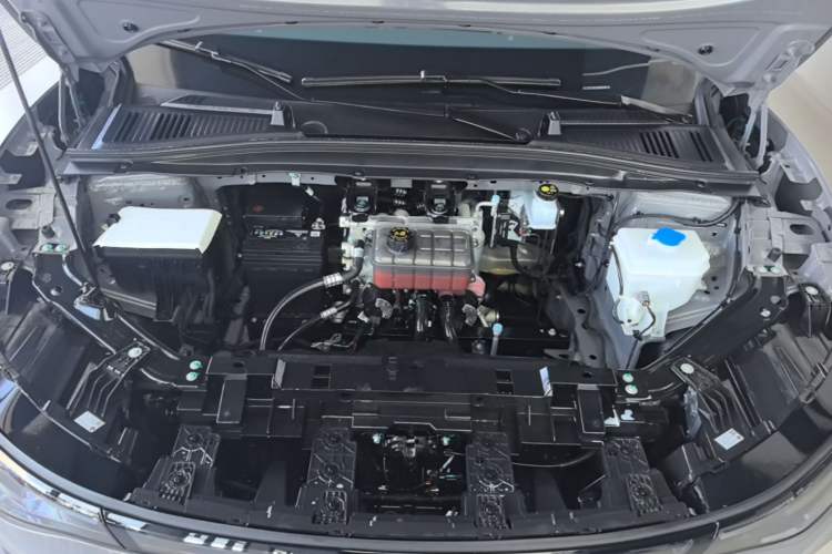 Used Leapmotor Lafa5 2026 Model 515 Max Engine Bay