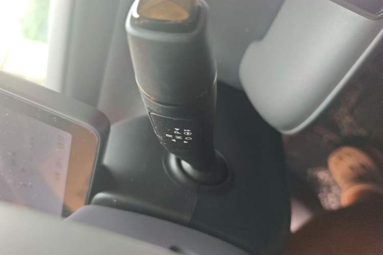 Used Leapmotor Lafa5 2026 Model 605 Max Gear Lever