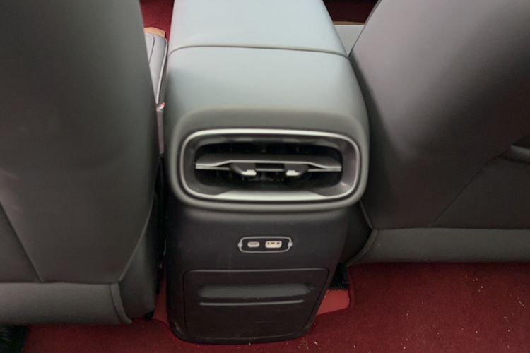 Used Leapmotor Lafa5 2026 Model 515 Max Interior 4