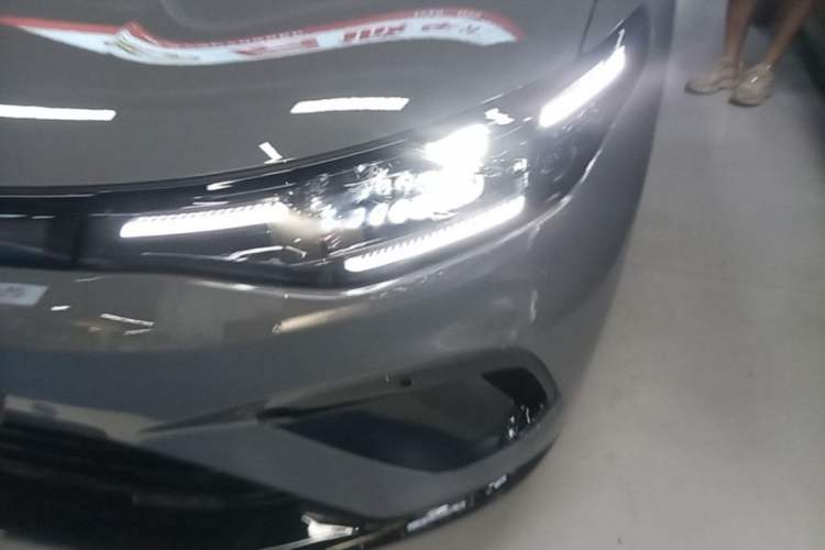 Used Leapmotor Lafa5 2026 Model 515 Max Left Front Headlight