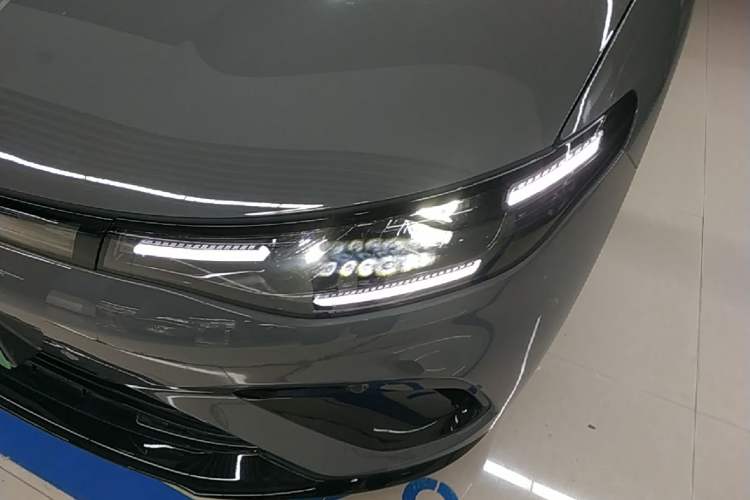 Used Leapmotor Lafa5 2026 Model 515 Max Left Front Headlight