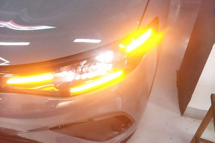 Used Leapmotor Lafa5 2026 Model 515 Max Left Front Headlight