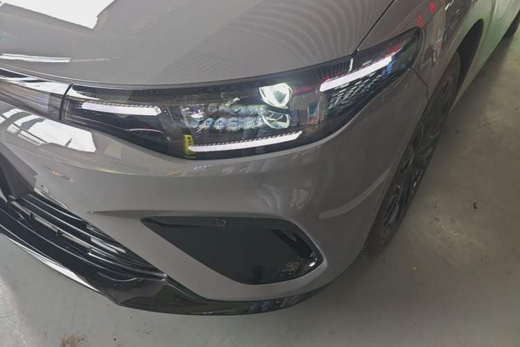 Used Leapmotor Lafa5 2026 Model 515 Max Left Front Headlight