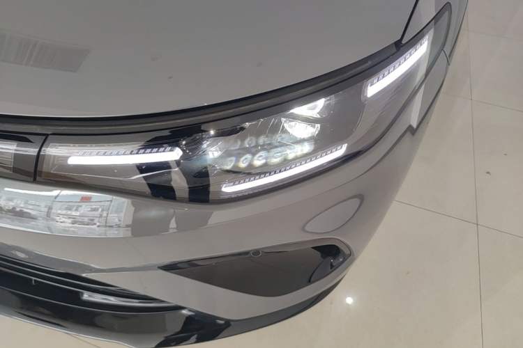 Used Leapmotor Lafa5 2026 Model 515 Max Left Front Headlight