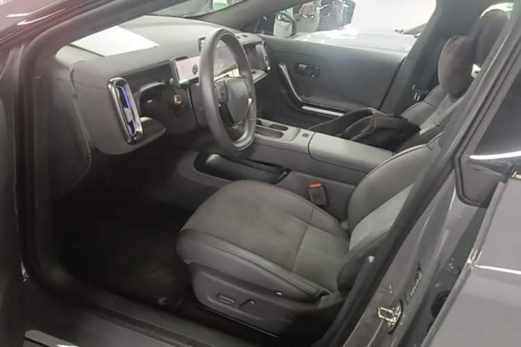 Used Leapmotor Lafa5 2026 Model 515 Max Left Front Seat