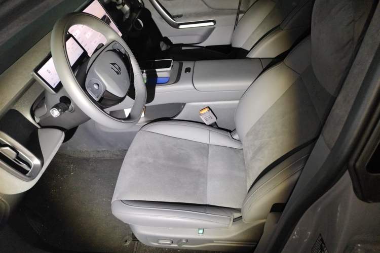 Used Leapmotor Lafa5 2026 Model 515 Max Left Front Seat