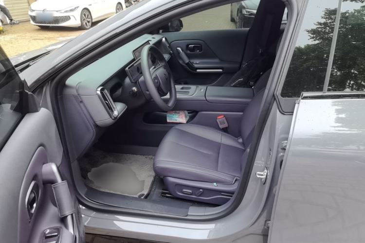 Used Leapmotor Lafa5 2026 Model 515 Pro Left Front Seat