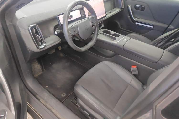 Used Leapmotor Lafa5 2026 Model 515 Max Left Front Seat