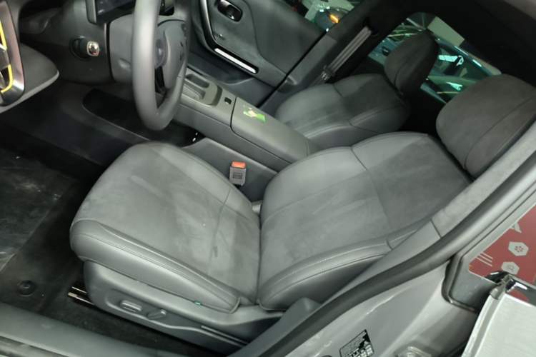 Used Leapmotor Lafa5 2026 Model 515 Max Left Front Seat