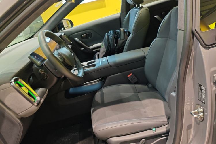 Used Leapmotor Lafa5 2026 Model 515 Max Left Front Seat