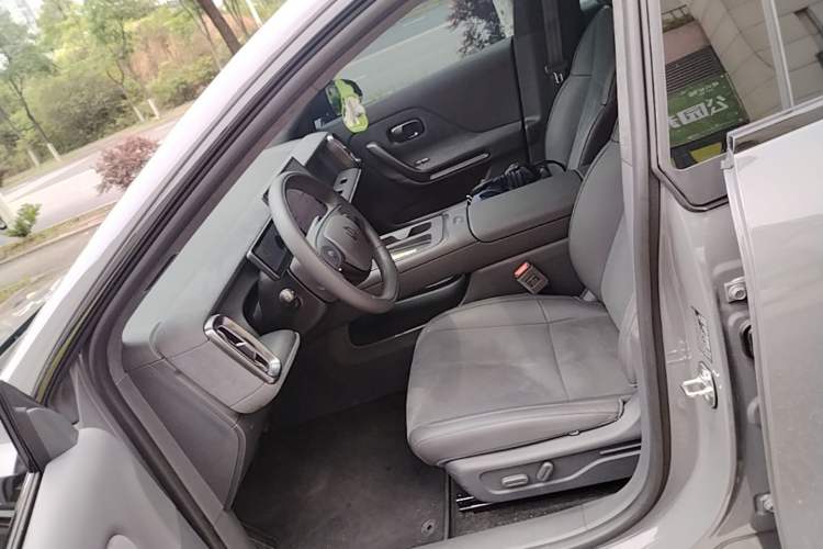 Used Leapmotor Lafa5 2026 Model 515 Max Left Front Seat