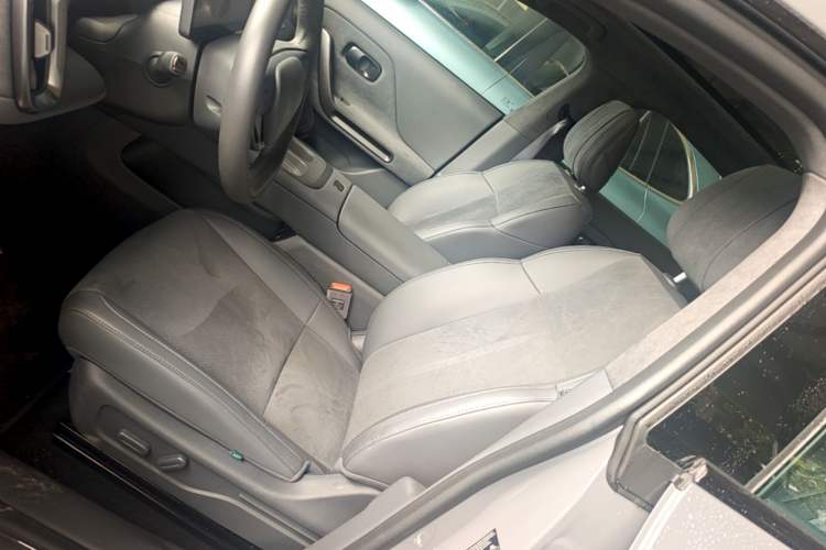 Used Leapmotor Lafa5 2026 Model 515 Max Left Front Seat