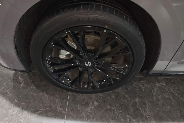 Used Leapmotor Lafa5 2026 Model 515 Max Left Front Wheel Hub