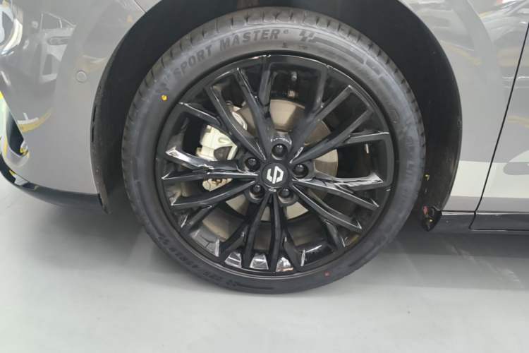 Used Leapmotor Lafa5 2026 Model 515 Max Left Front Wheel Hub
