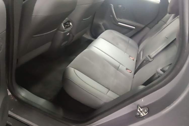Used Leapmotor Lafa5 2026 Model 515 Max Left Rear Seat
