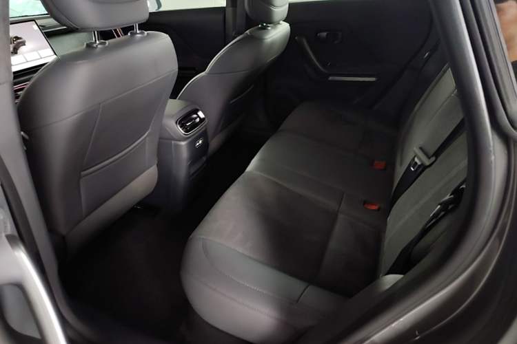 Used Leapmotor Lafa5 2026 Model 515 Max Left Rear Seat