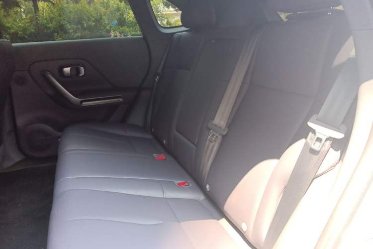 Used Leapmotor Lafa5 2026 Model 515 Pro Left Rear Seat