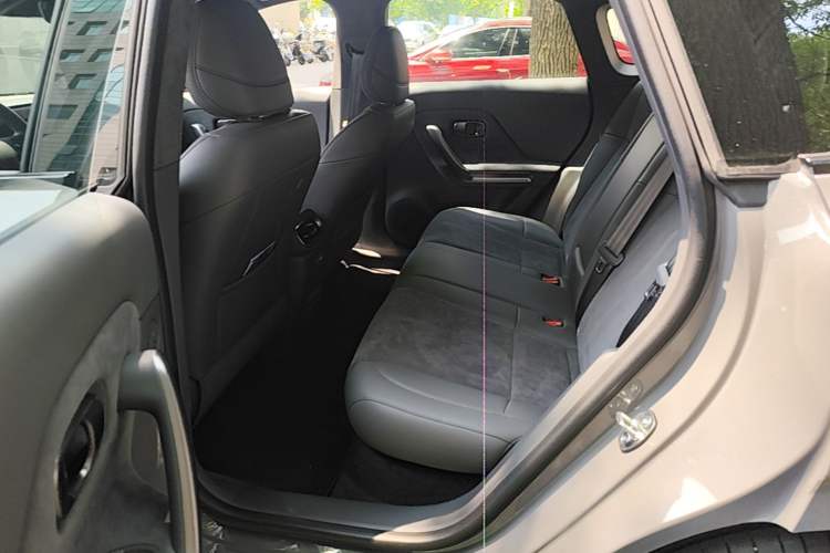 Used Leapmotor Lafa5 2026 Model 515 Max Left Rear Seat