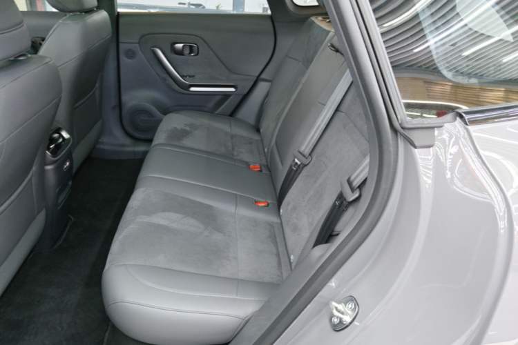 Used Leapmotor Lafa5 2026 Model 515 Max Left Rear Seat