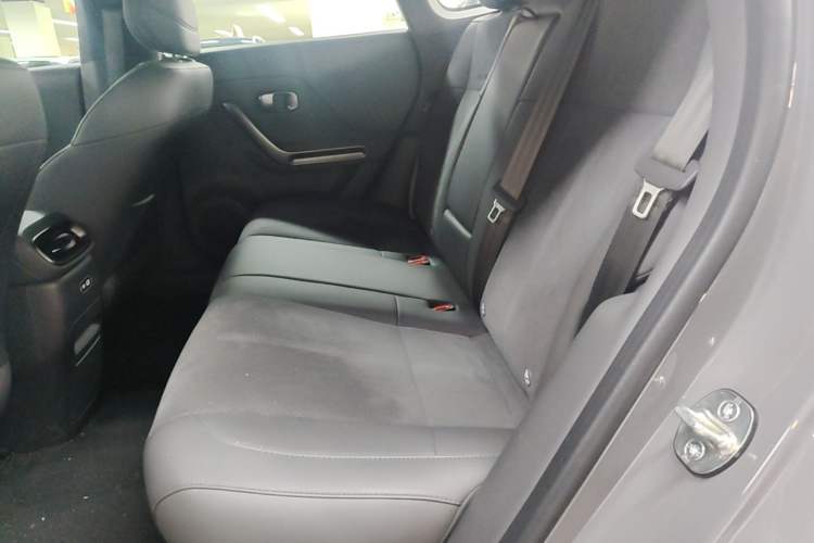 Used Leapmotor Lafa5 2026 Model 515 Max Left Rear Seat